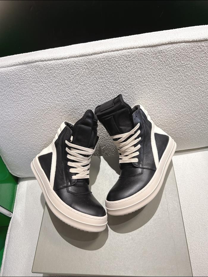 2025112817251635 330